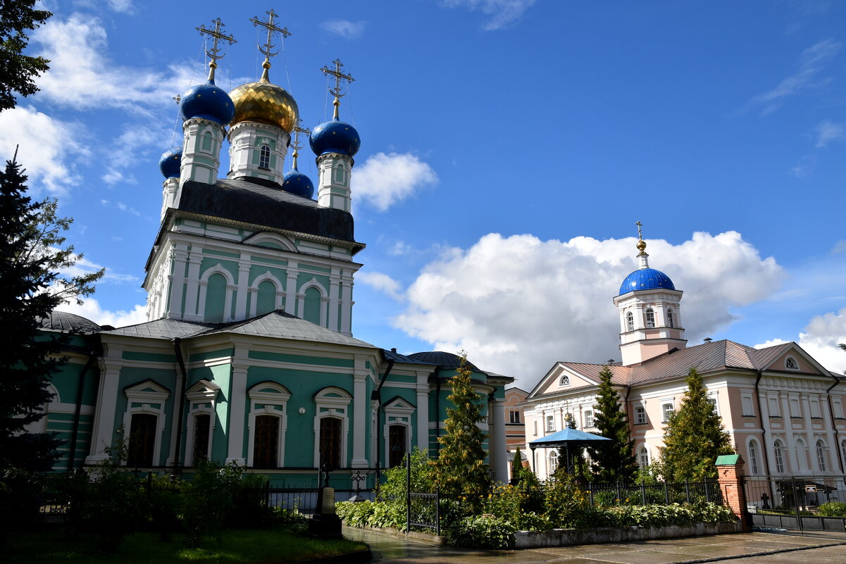 ВВеденская Оптина пустынь. - tatiana 