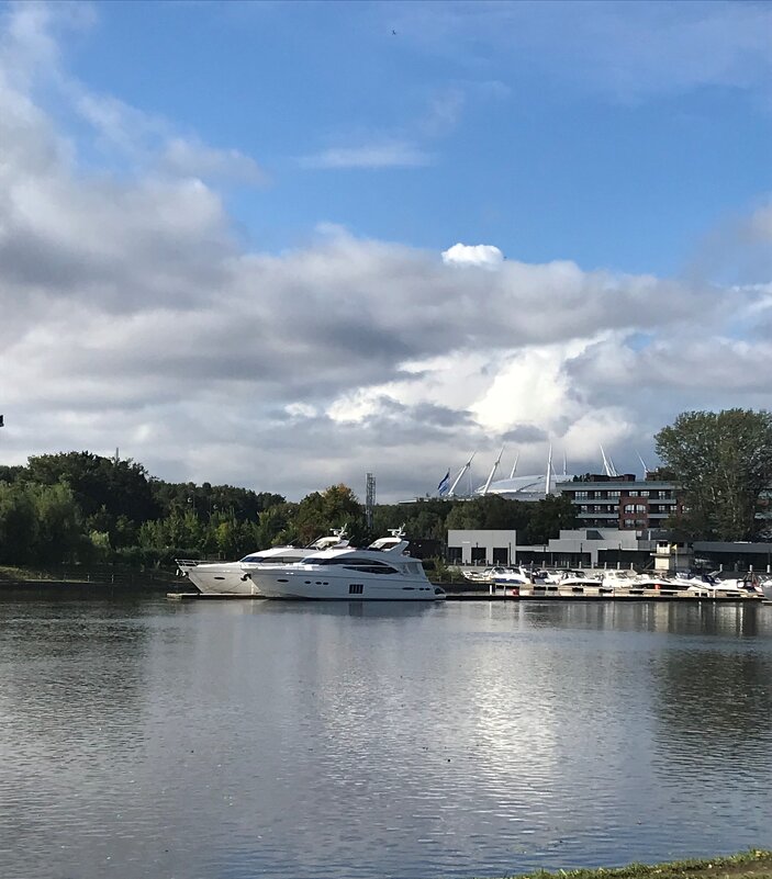 На водных просторах... - Валентина Жукова