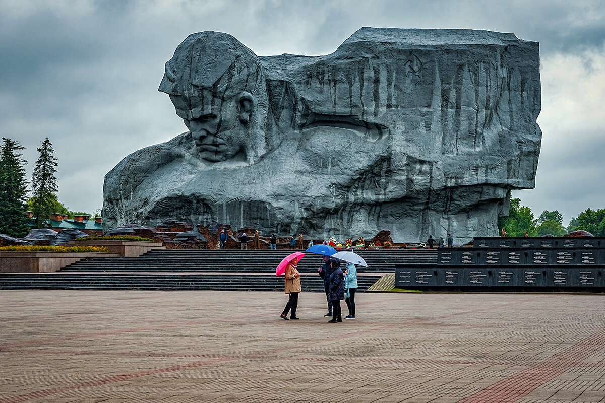 Брест. - Юрий Михайлович 