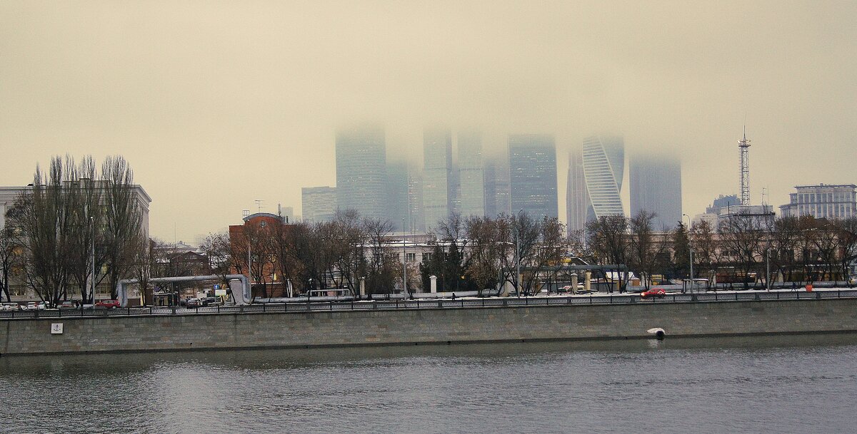 Москва-Сити в облаках - Леонид leo
