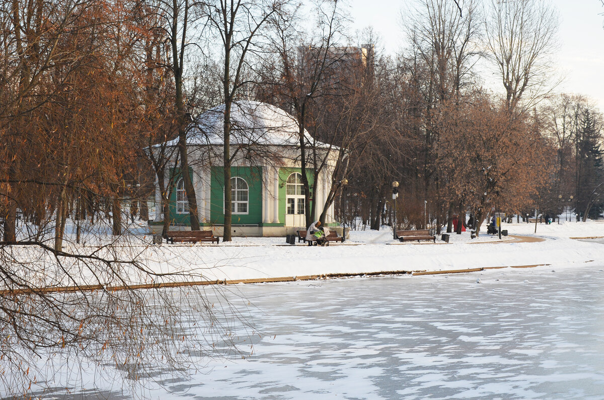 Москва. Екатерининский парк. Большой Екатерининский пруд. - Наташа *****