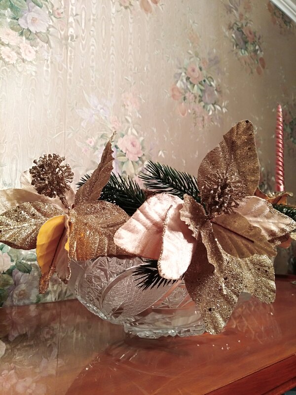 Фрагмент Новогоднего украшения гостинной - Нина Колгатина 