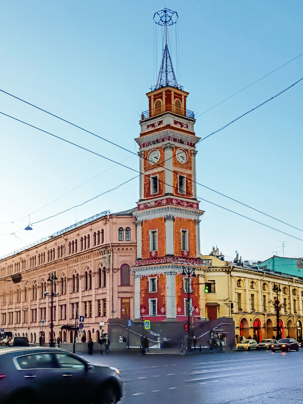 Башня Городской  думы на Невском в новогоднем убранстве - Стальбаум Юрий 