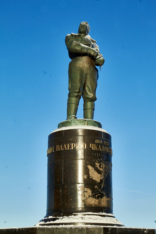 Памятник Валерию Чкалову в Нижнем Новгороде - Алексей Р.