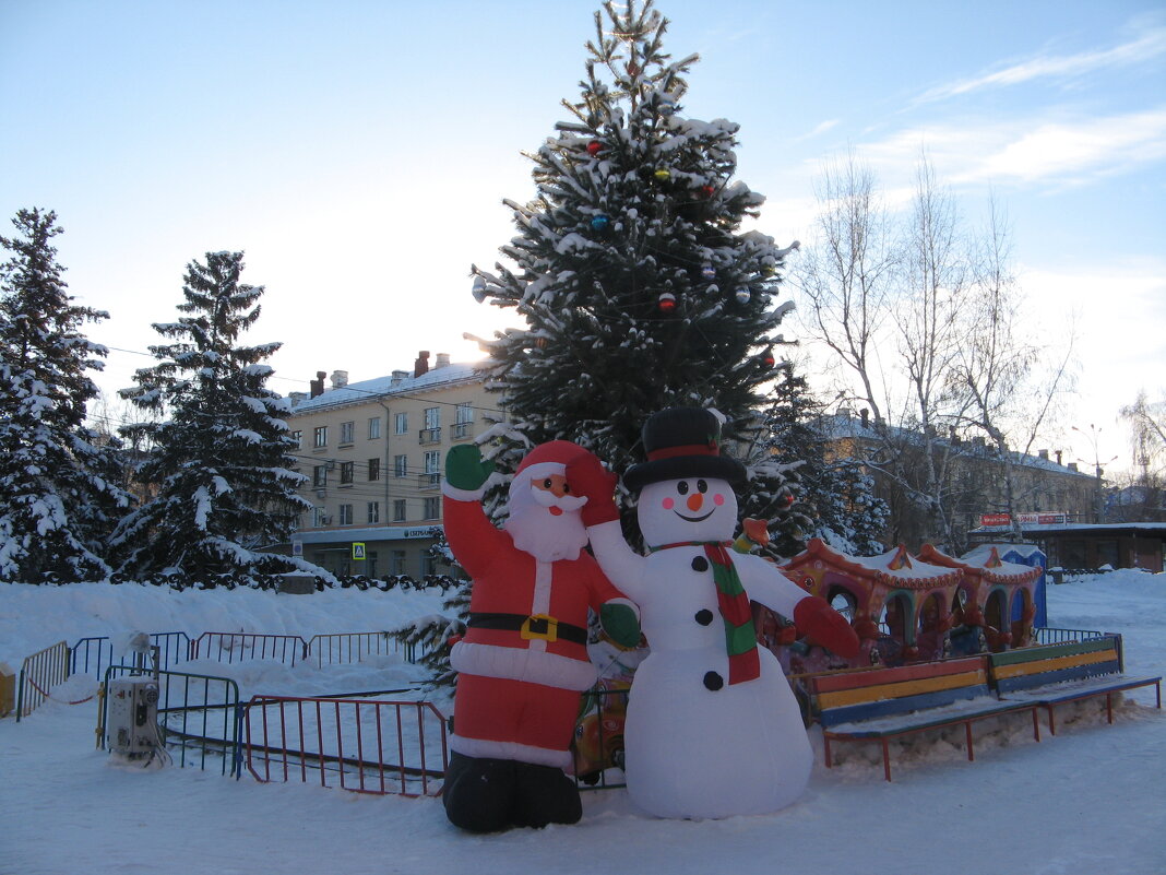 Новогодние украшения на Центральной площади в Тольятти - Нина Колгатина 