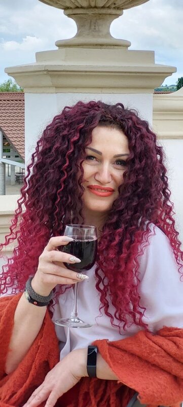 Ах это красное вино .... - Nina Aleksandrova