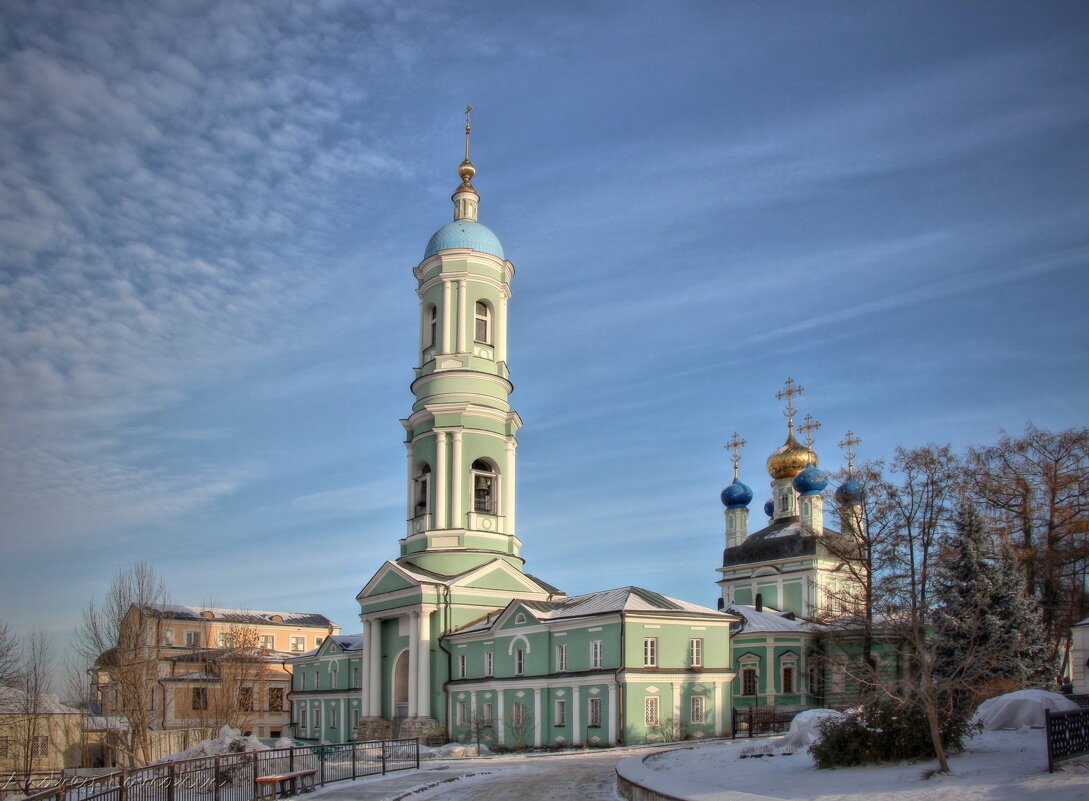 Введенский храм Оптиной пустыни