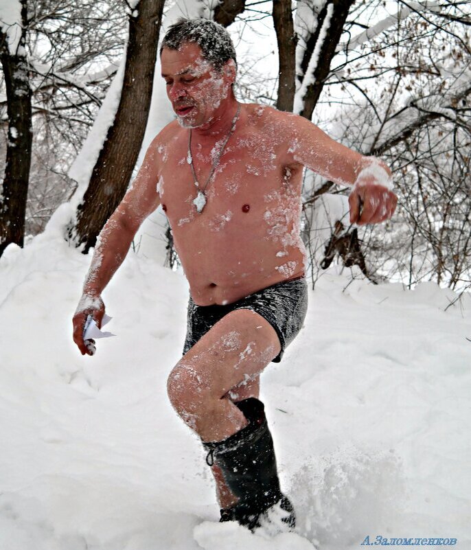 Лесник Петров три раза видел снежного человека, но пить так и не бросил..)) - Андрей Заломленков (настоящий) 