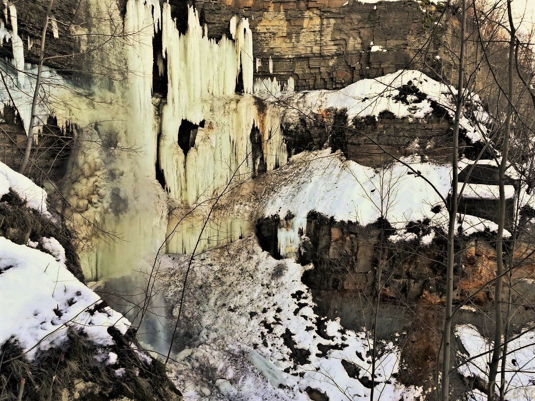 Водопад Валасте зимой - Aida10 