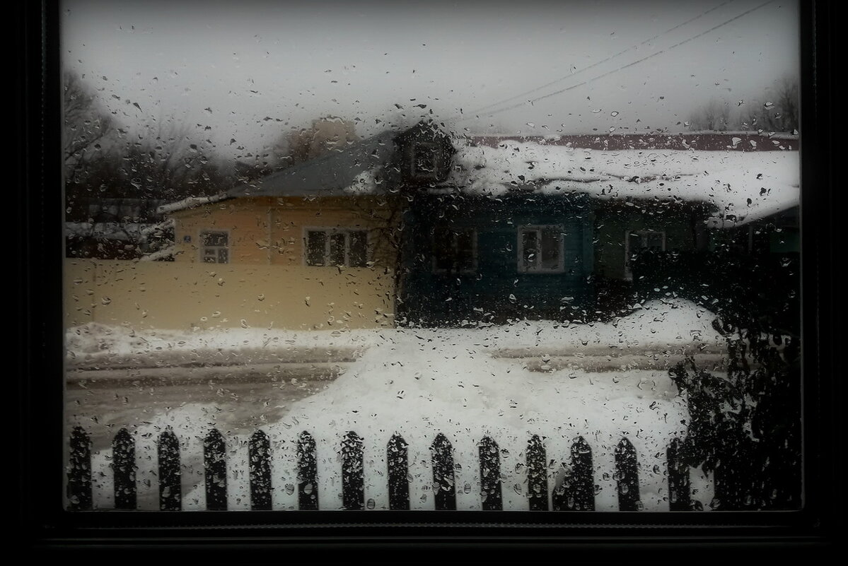 Декабрь - снег и дождь... - Владимир Шошин