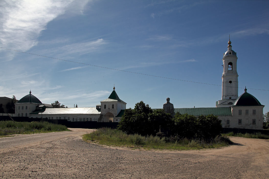 Краснослободск монастырь старый