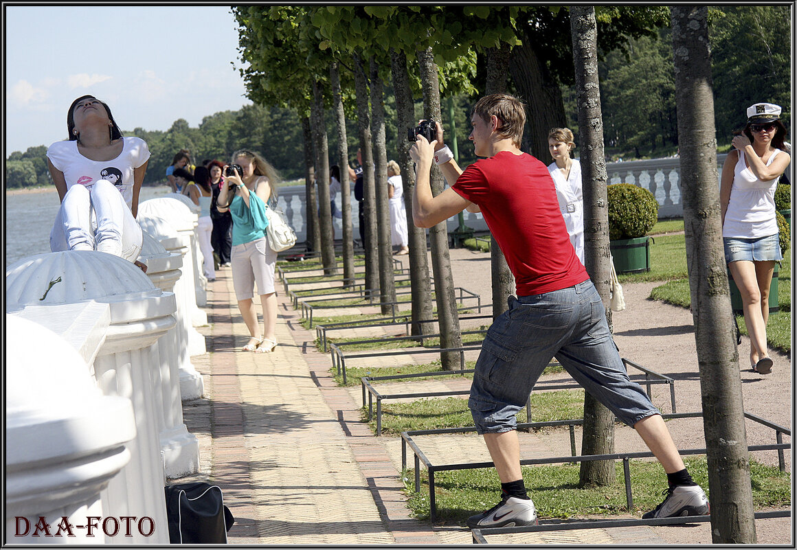 Фотосессия на набережной. - Александр Дмитриев