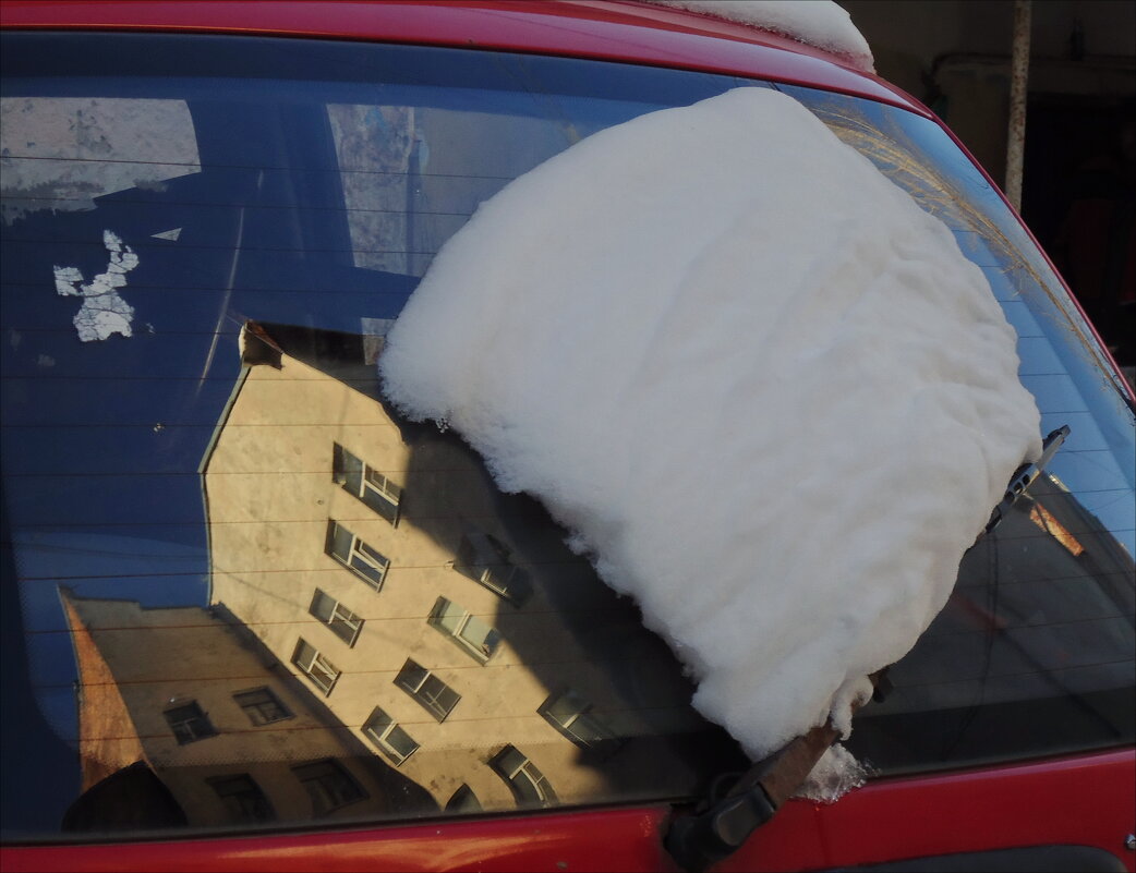 окно со снежной подушкой - sv.kaschuk 