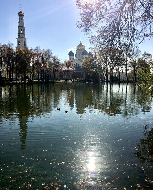 Осень в Николо- Угрешском монастыре. - Ирина 