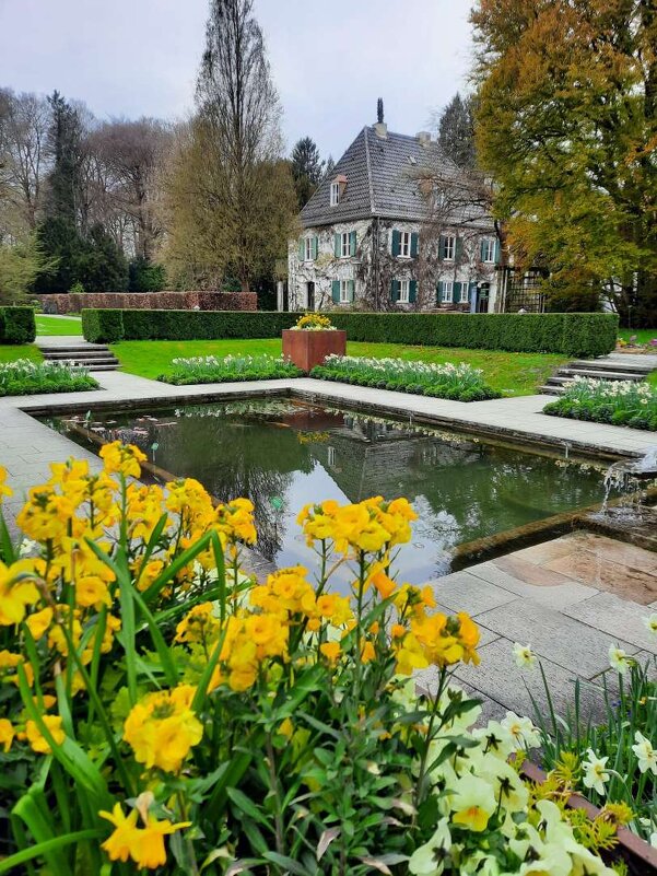 Botanischer Garten Augsburg........ - Galina Dzubina