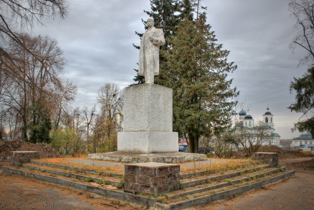 Памятник Ленину - Andrey Lomakin