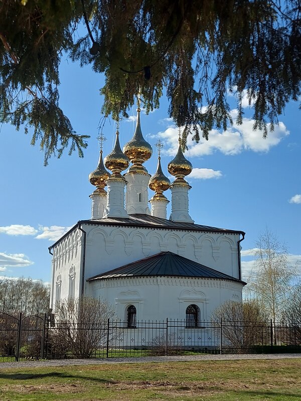 СУЗДАЛЬ - Вера Цаплина