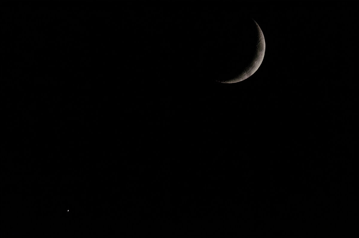 Луна и Венера, 23 мая 2023г. - Виктор Иванович Чернюк