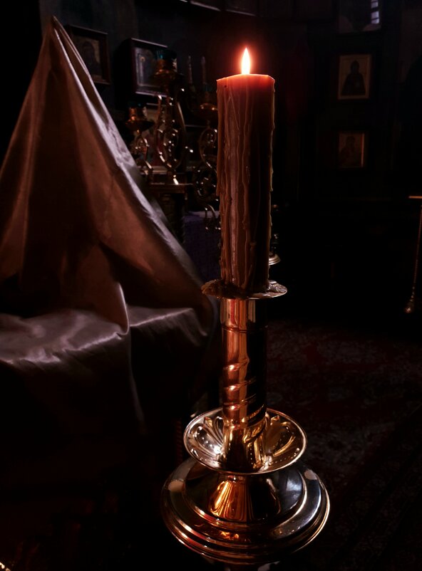 ..большая переносная свеча - Pasha Zhidkov