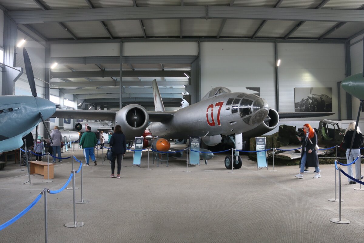 В Музее авиации Северного флота - Ольга 