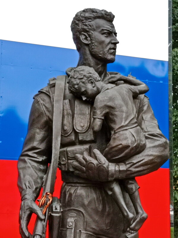Памятник бойцам спецназа у Вознесенской Давидовой пустыни - Александр Чеботарь