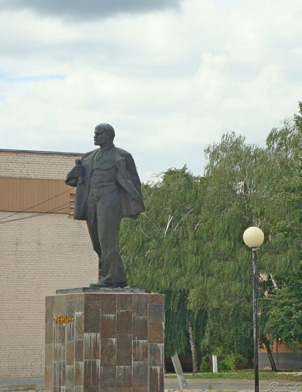 Памятник Ленину на Хлебной площади - Raduzka (Надежда Веркина)