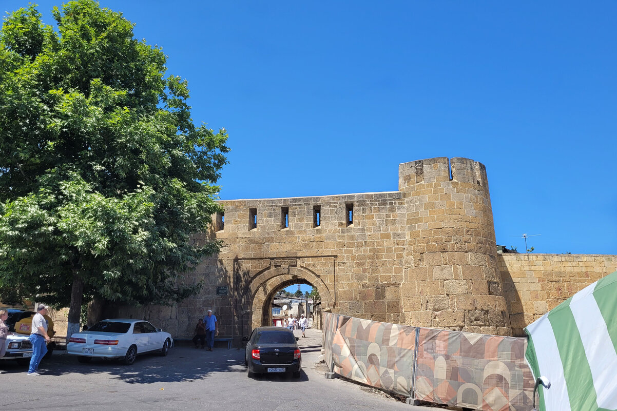 Ворота Баят-капы Дербентской Южной крепостной стены(VI-ХIХ вв) - Татьяна 