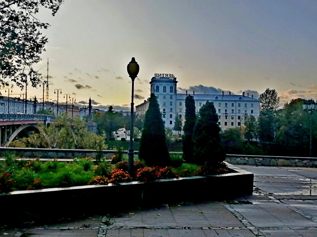 Однажды в городе... - Vladimir Semenchukov