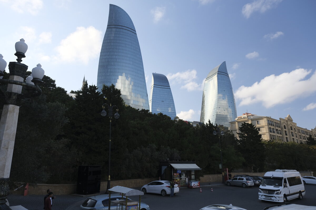 Пламенные башни Баку - esadesign Егерев