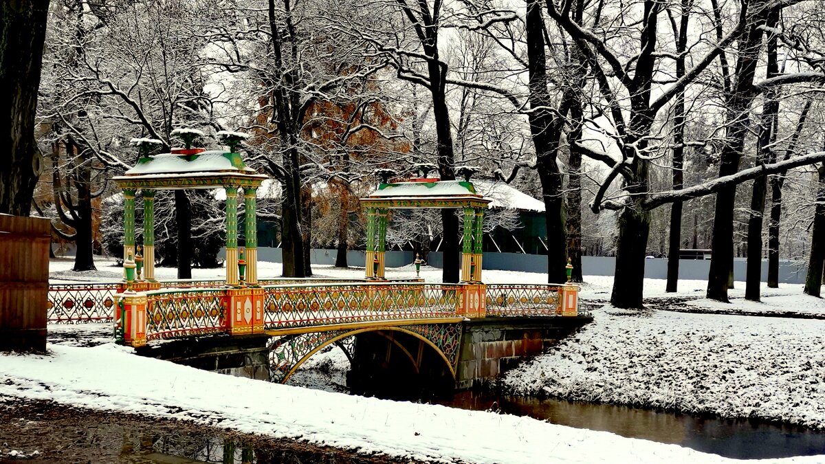 Парные ,,китайские,, мостики на Обводном канале - Сергей 