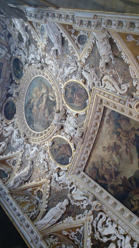 Венеция. Дворец Дожей. Фрески на потолке. Внутренний интерьер - Елена Галата