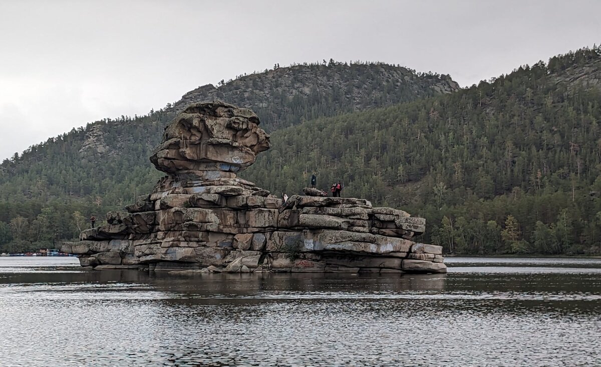 Остров на озере в Боровом - Георгиевич 