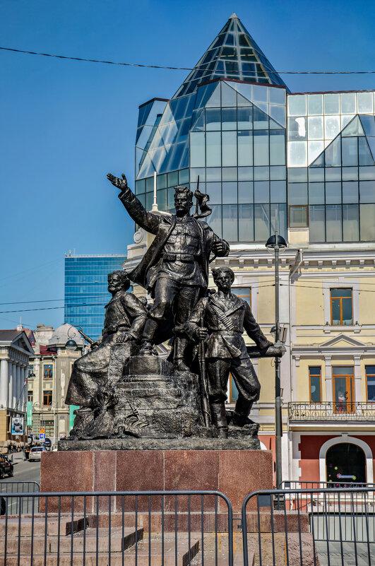 г. Владивосток. - Виктор Иванович Чернюк