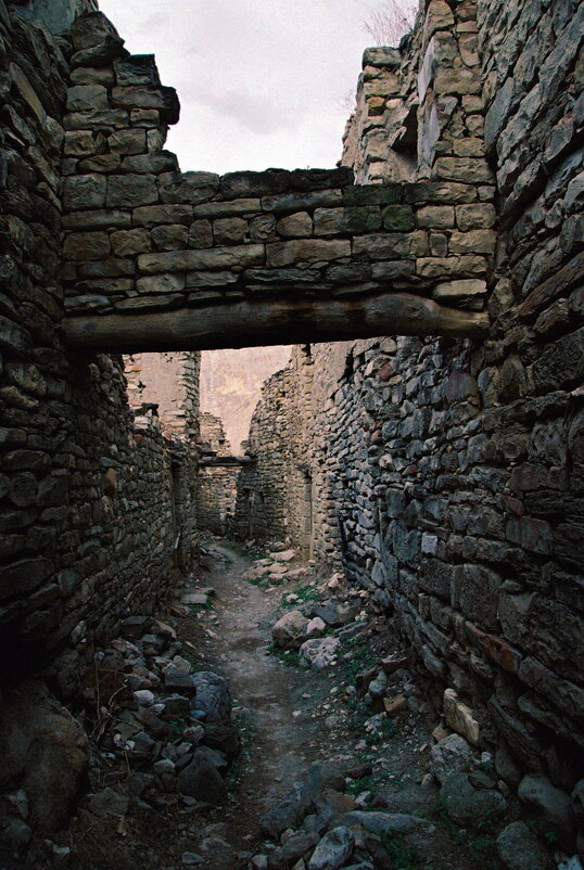 Переулками древнего аула - M Marikfoto