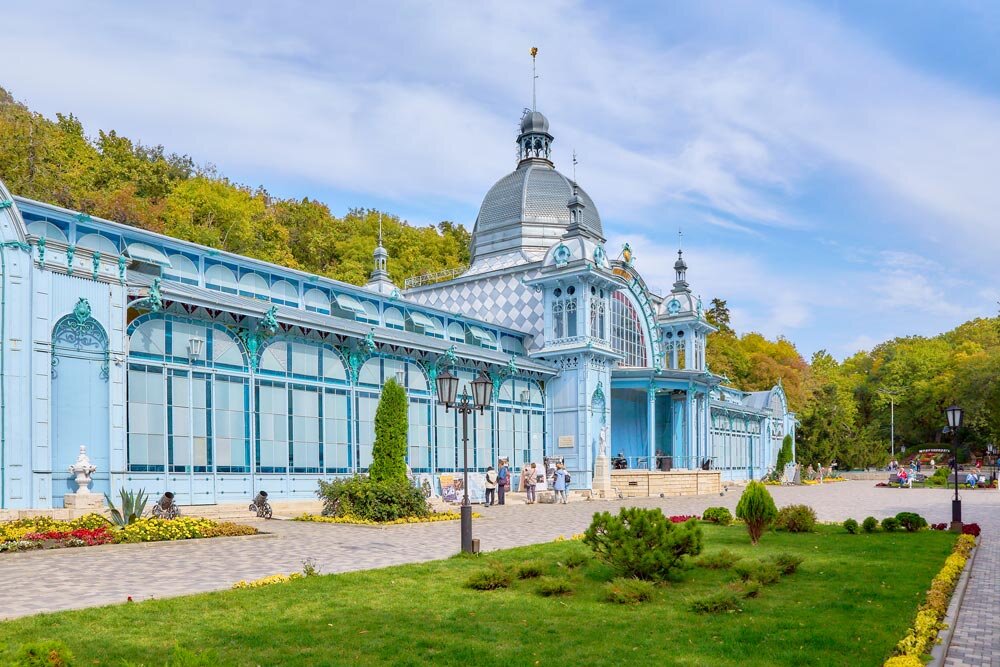 Железноводск. Городской парк. Пушкинская галерея. Осень 2023 года. - Николай Николенко