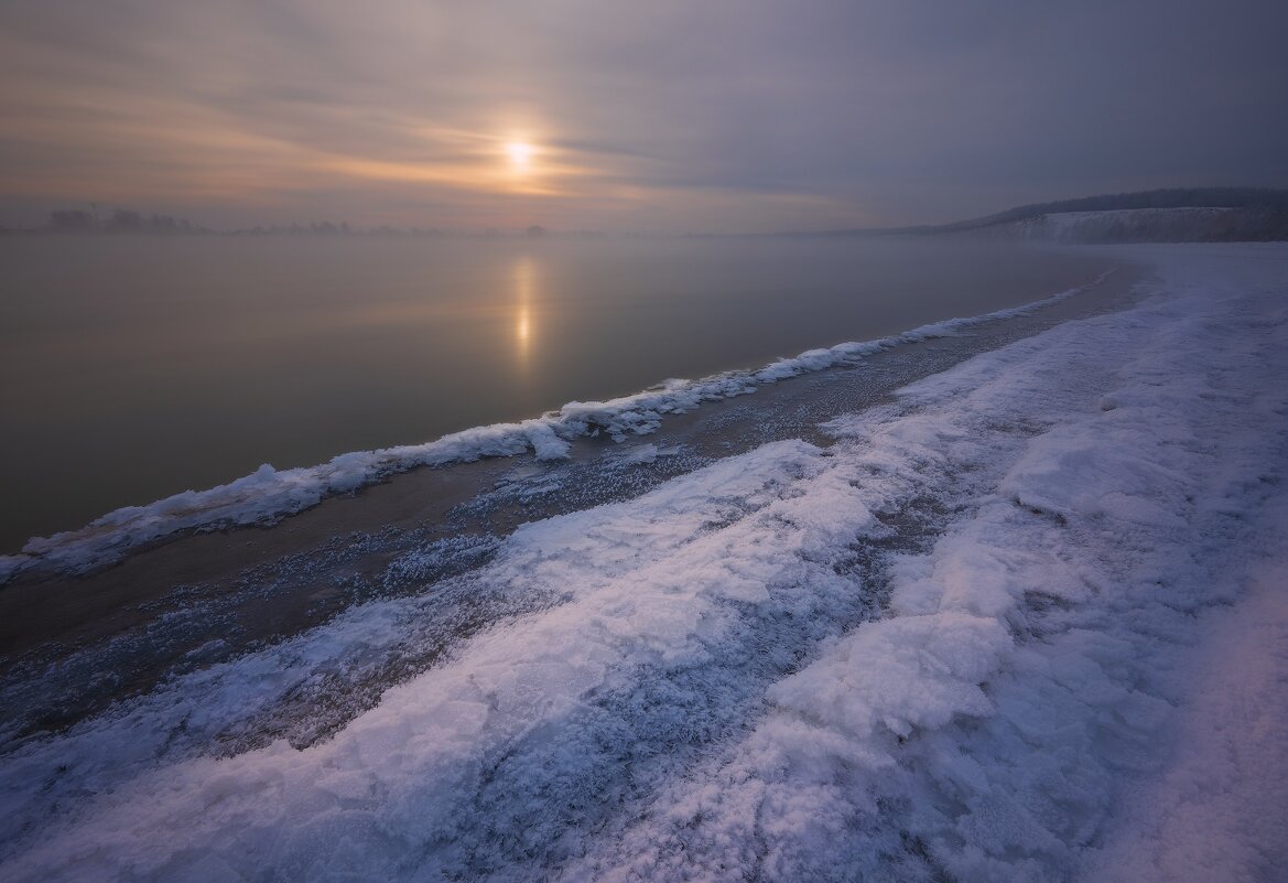 * - Александр Иванов