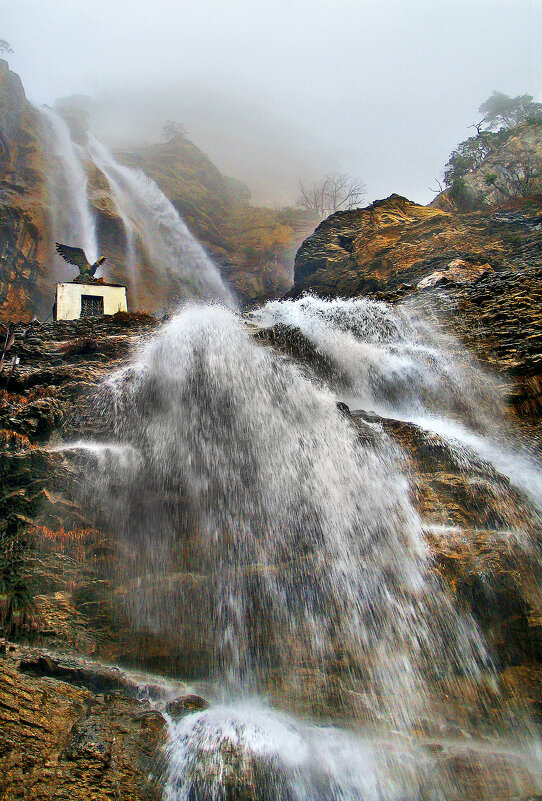 Водопад Учан - Су.  С крымскотатарского «летящая вода» - Борис 