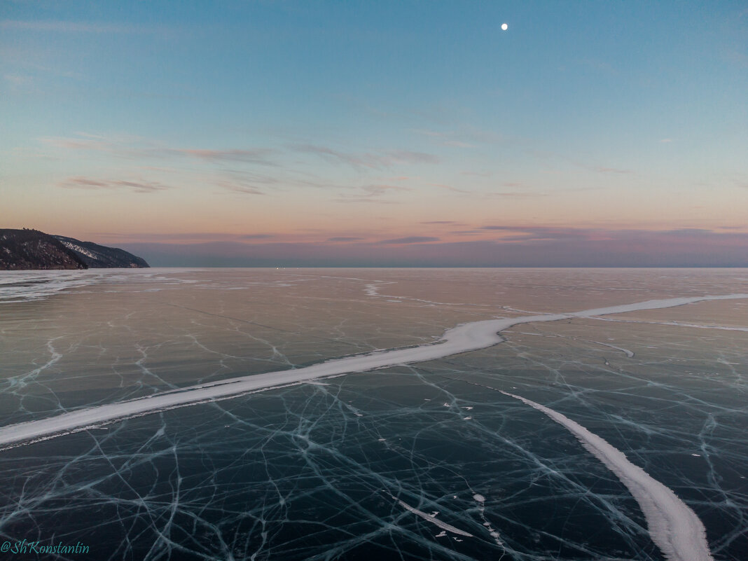 Вечер на льду Байкала - Константин Шабалин