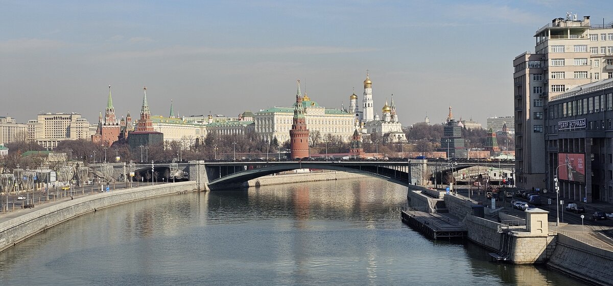 Московский Кремль - <<< Наташа >>>