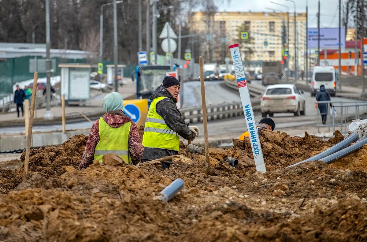 В охранной зоне - Валерий Иванович