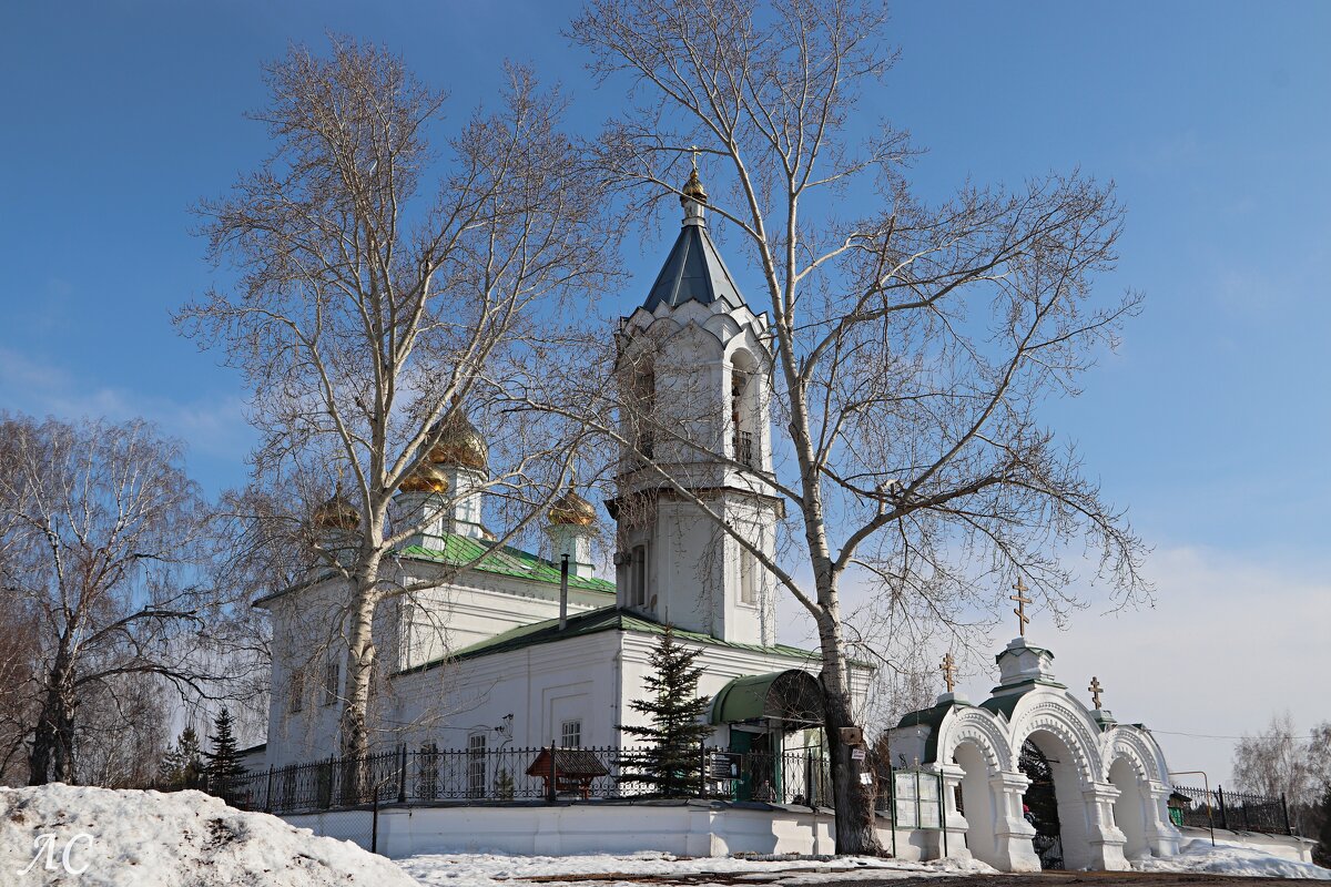 Храм Параскевы Пятницы в Савино Свердловской области - Любовь 