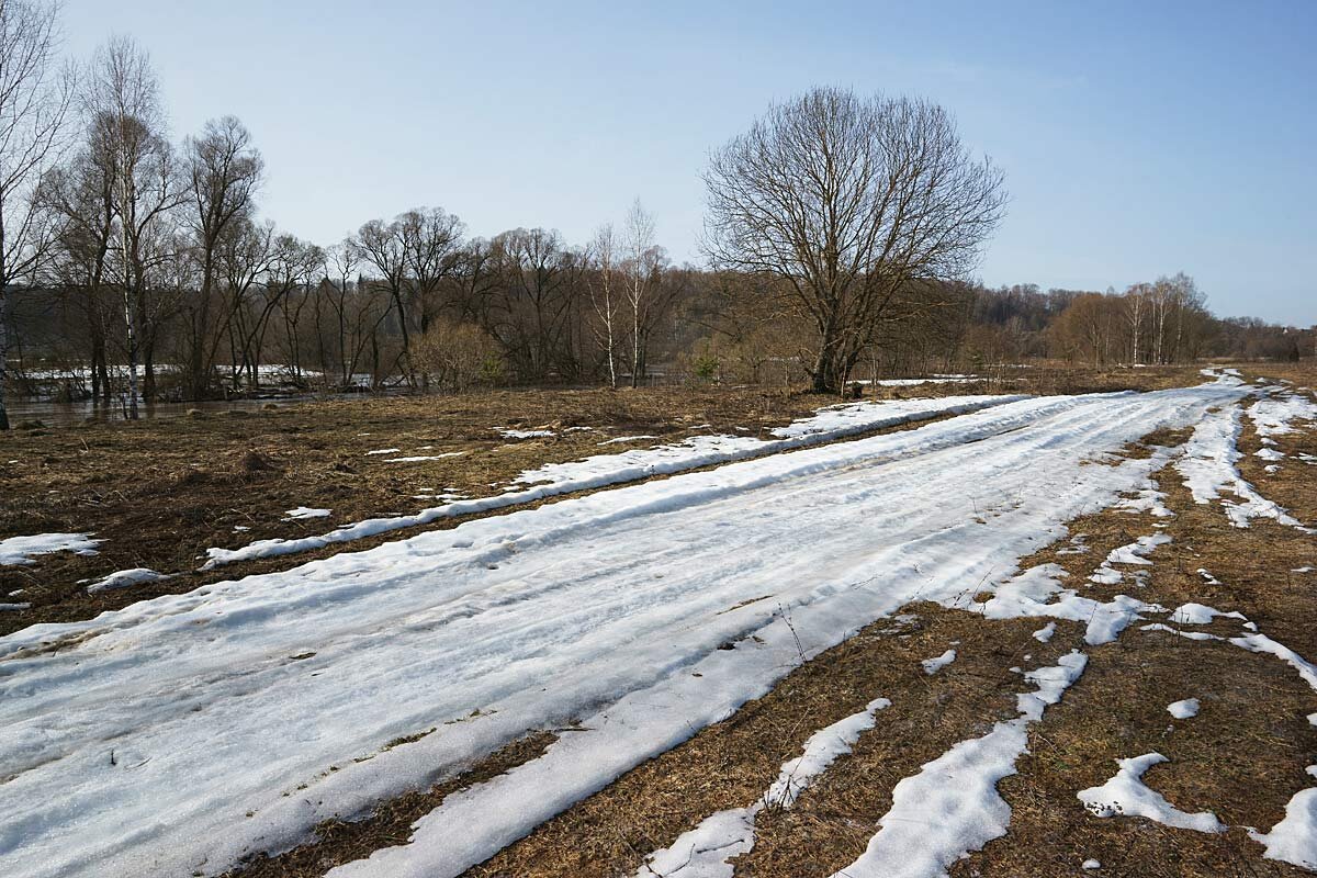 Последний снег в долине Протвы - Сергей Курников