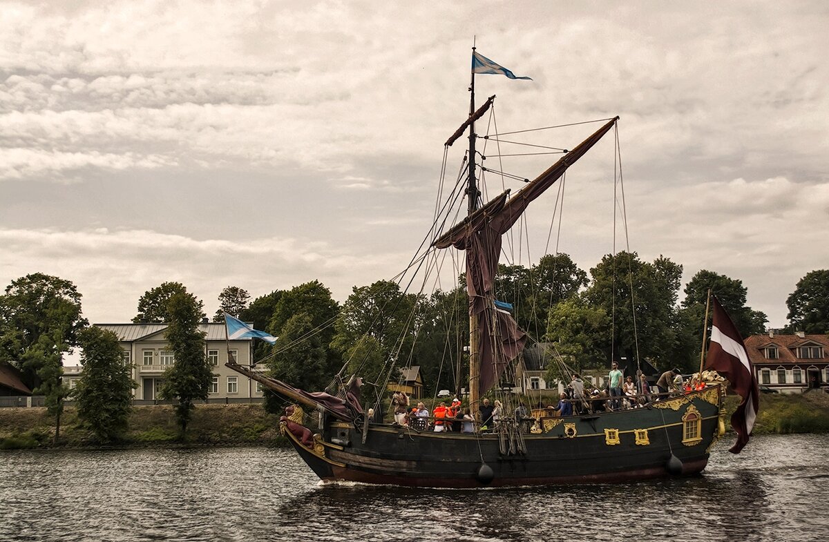 Пиратское судно - Регина 