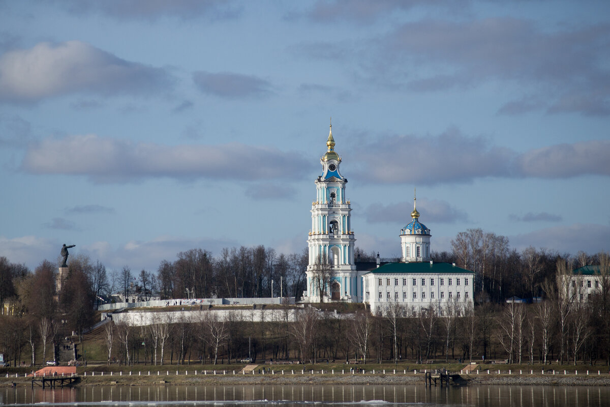 Костромской Кремль :: Артём Орлов – Социальная сеть ФотоКто