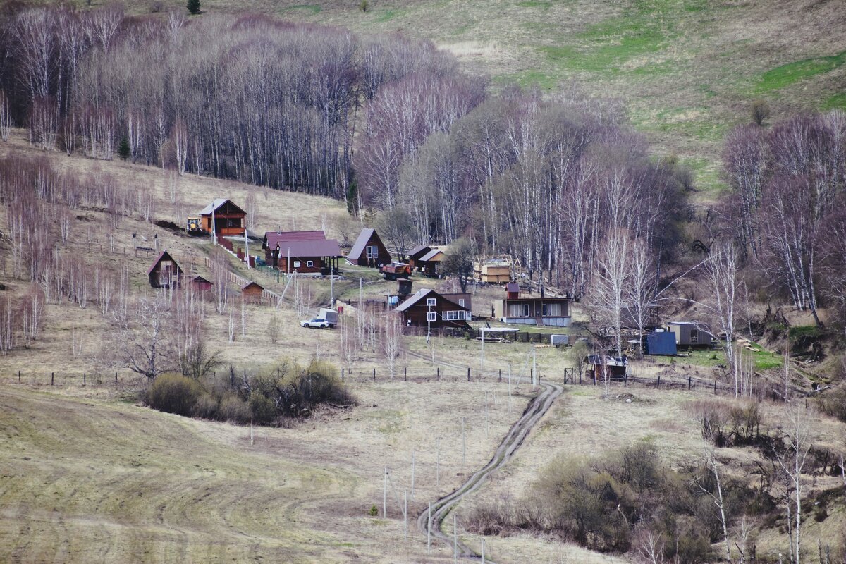 В лощине - Валентина 