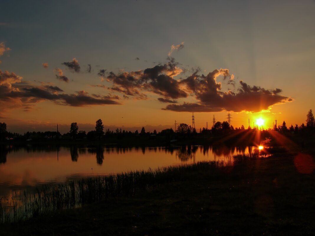 Закат над озером в Шумилино - Анатолий Клепешнёв