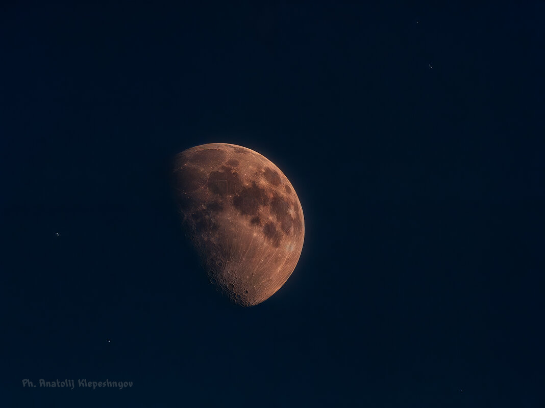 Луна с 36 кратным увеличением - Анатолий Клепешнёв