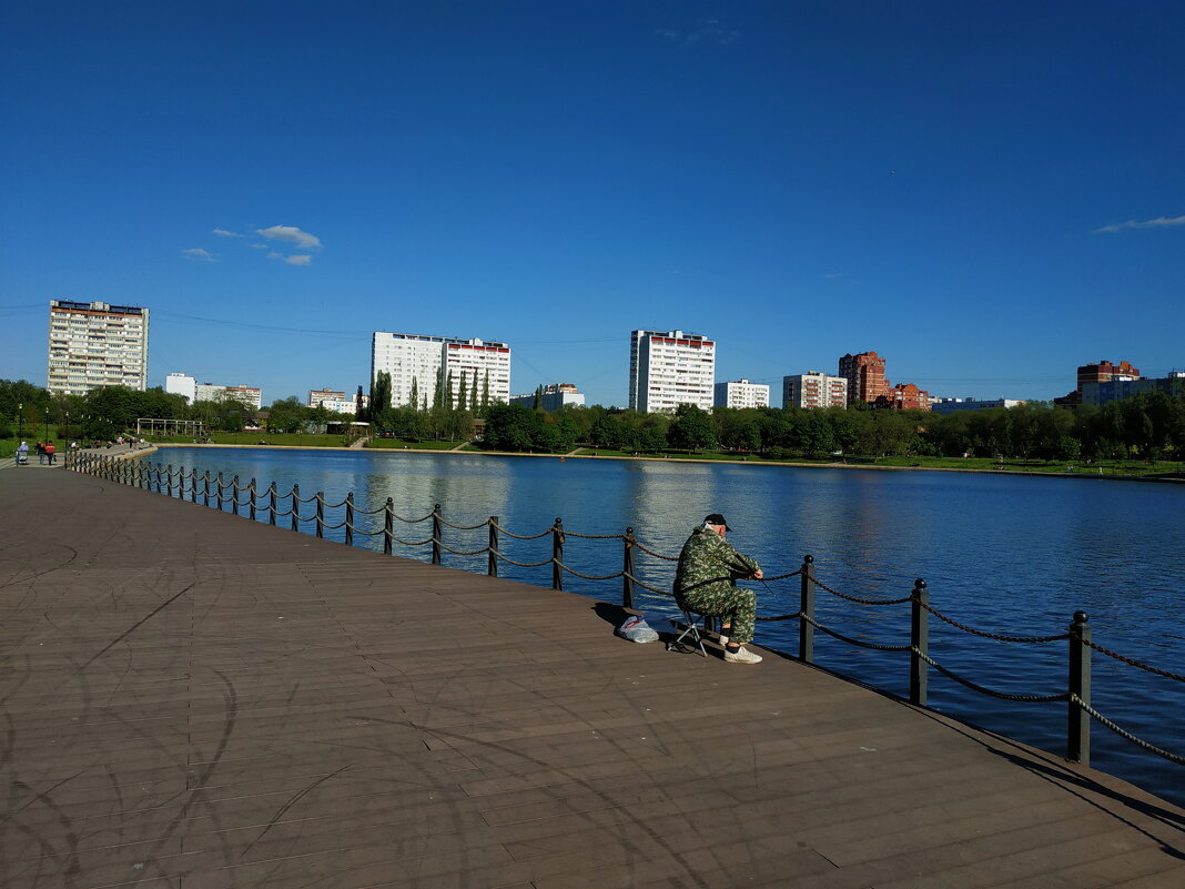 Один, совсем один - Андрей Лукьянов