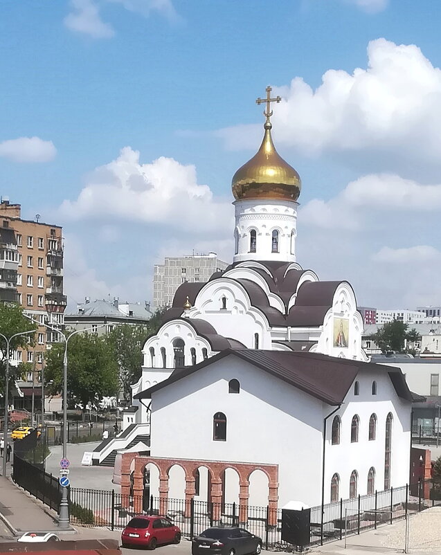 Храм Казанской иконы Божией Матери в Лосиноостровском р-не Москвы. - Ольга Довженко