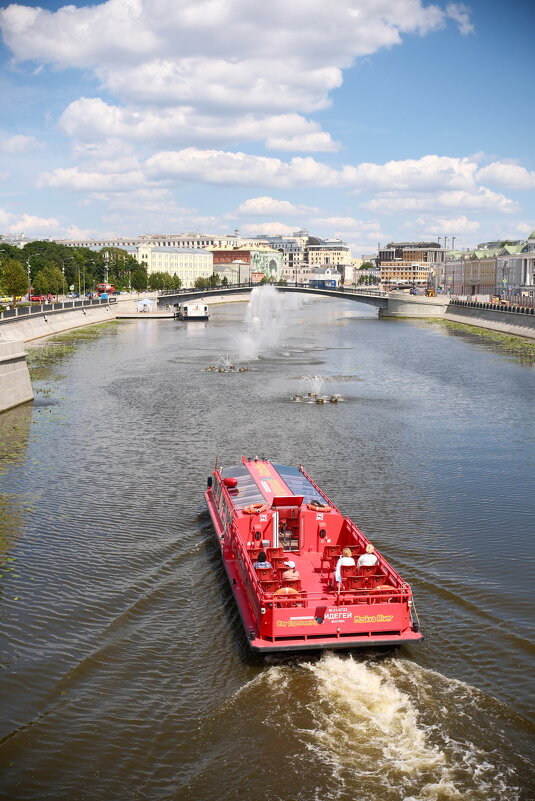 По Москве-реке - Лютый Дровосек